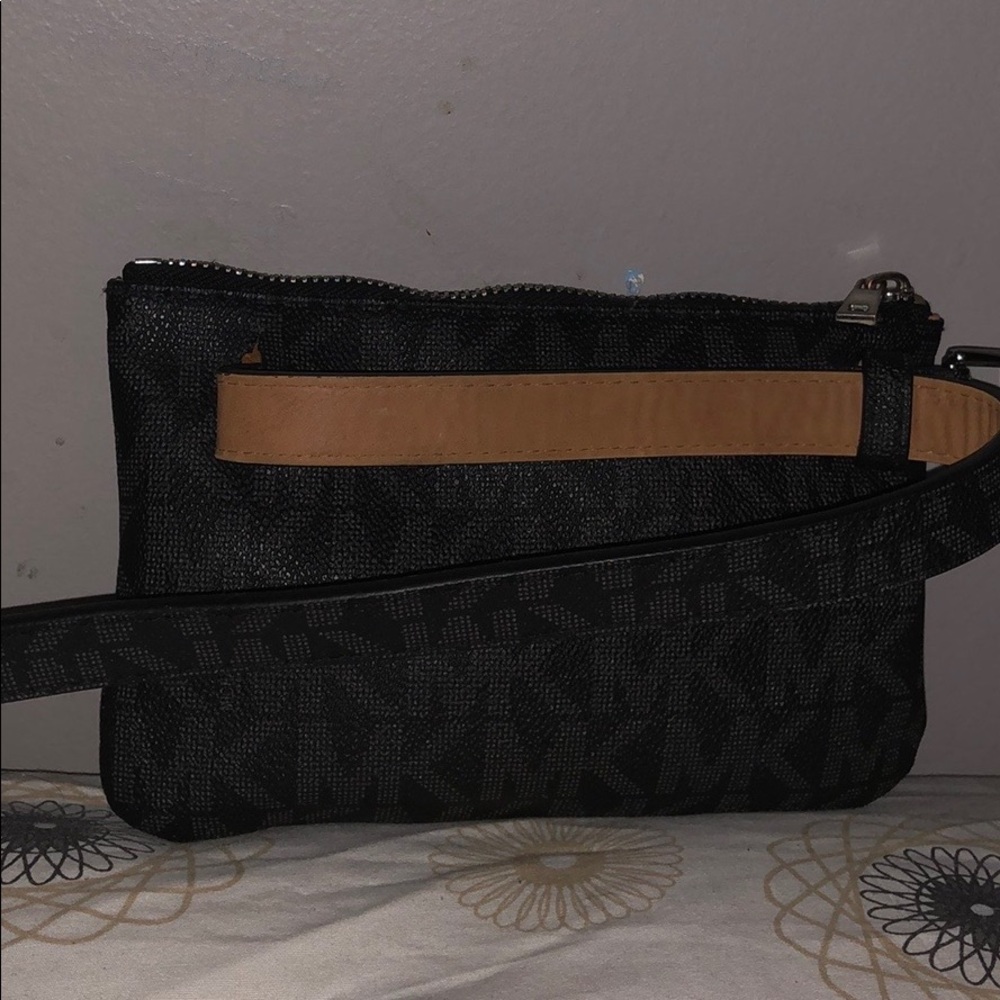 Fanny pack - Picture 2 of 2